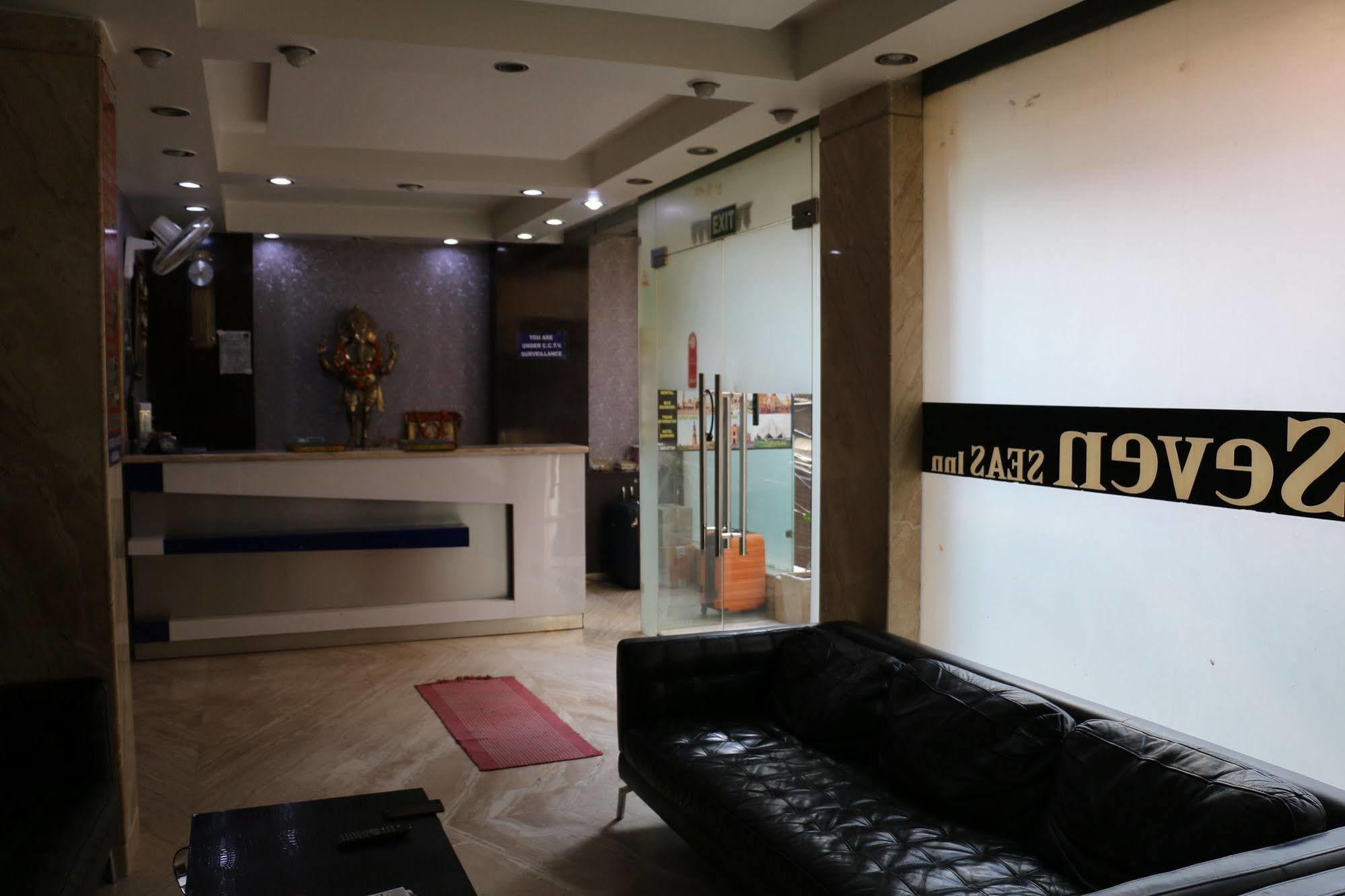 Hotel Seven Seas Inn نيودلهي المظهر الخارجي الصورة